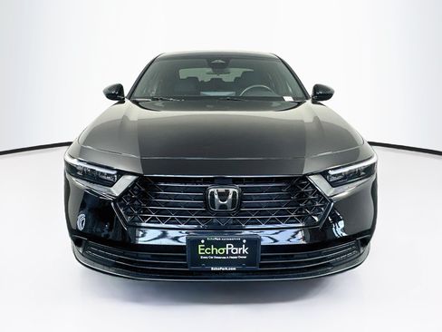 Used 2024 Honda Accord Sport image 2