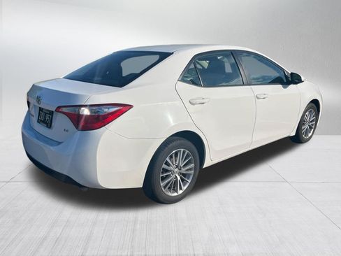 Used 2015 Toyota Corolla LE FWD image 6
