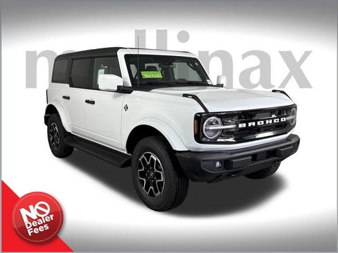 New 2026 Ford Bronco Outer Banks image 1