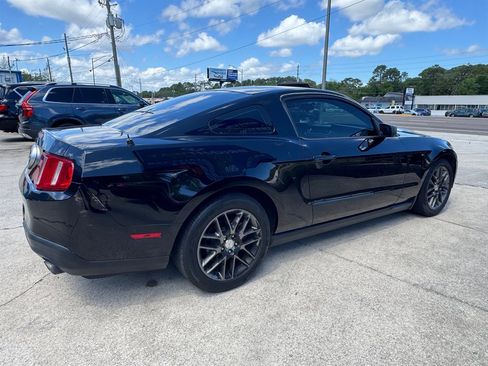 Used 2012 Ford Mustang Coupe RWD image 5