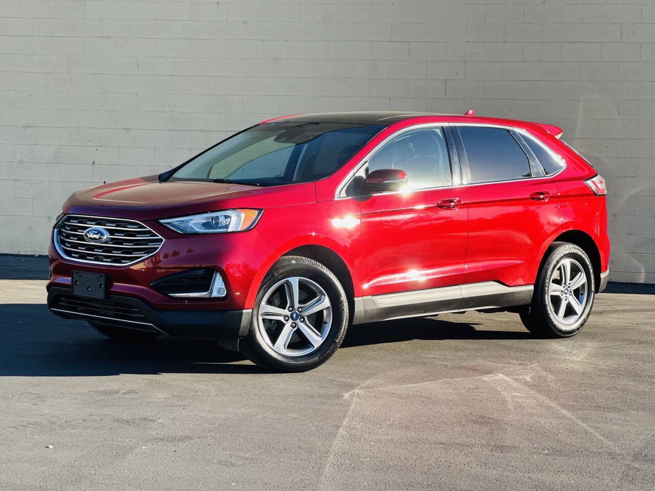 Used 2019 Ford Edge SEL w/ Equipment Group 201A AWD/4WD image 4