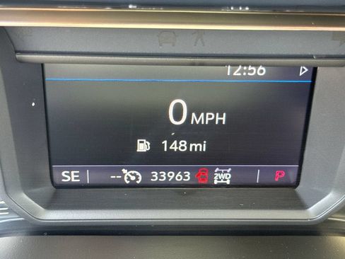 Used 2021 GMC Sierra 1500 SLT AWD/4WD image 23