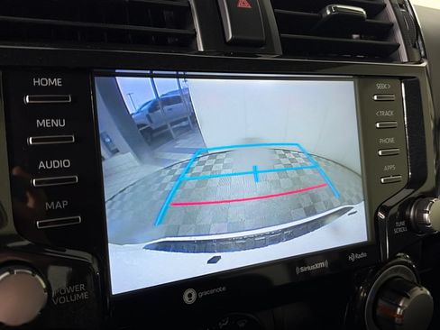 Used 2021 Toyota 4Runner TRD Off-Road Premium w/ Moonroof Package AWD/4WD image 20
