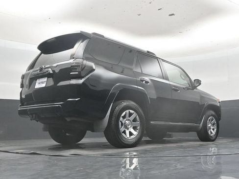 Used 2015 Toyota 4Runner Trail AWD/4WD image 41