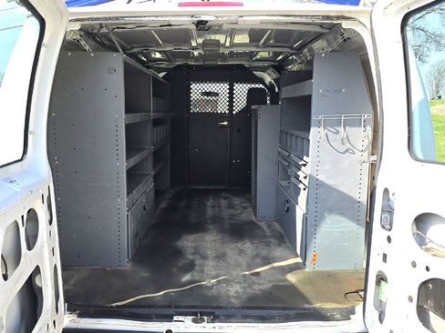 Used 2014 Ford E-150 and Econoline 150 image 16