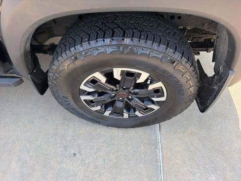 Used 2023 Nissan Frontier Pro-X w/ Technology Package RWD image 9