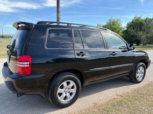 Used 2003 Toyota Highlander 4WD V6 image 4