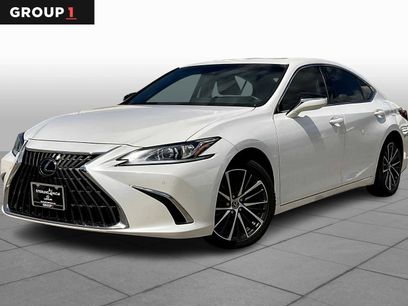 Certified 2023 Lexus ES 350 w/ Premium Package