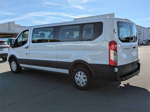 Used 2023 Ford Transit 350 XLT image 5