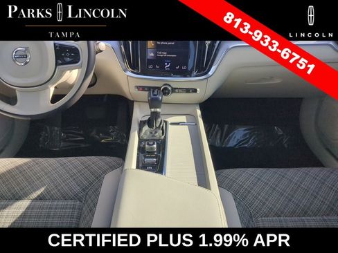 Used 2021 Volvo S60 T5 Momentum w/ Premium Package AWD/4WD image 13