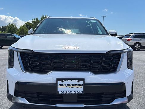Used 2025 Kia Sorento X-Line EX AWD/4WD image 9
