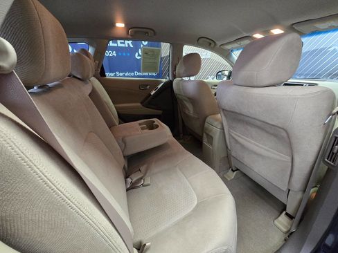 Used 2013 Nissan Murano SV AWD/4WD image 26