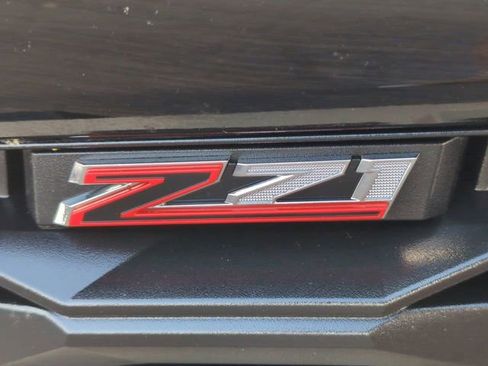 Used 2023 Chevrolet Colorado Z71 w/ Advanced Trailering Package AWD/4WD image 30