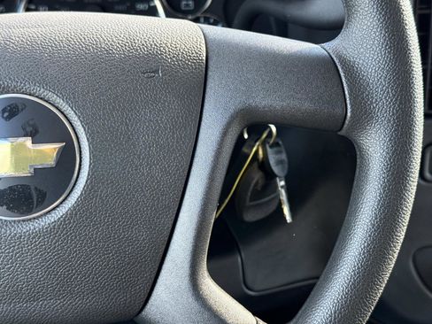 New 2025 Chevrolet Express 3500 w/ Power Convenience Package image 5