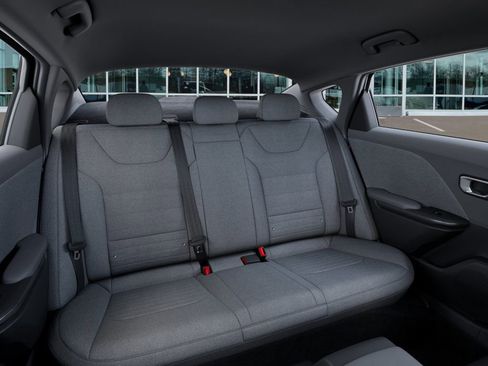 New 2025 Kia K4 EX image 17