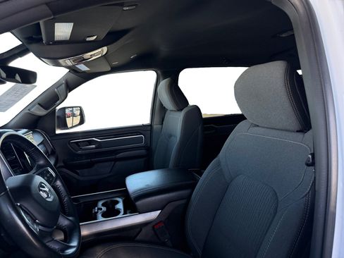 Used 2022 RAM 1500 Big Horn AWD/4WD image 10