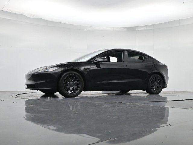 Used 2024 Tesla Model 3 Long Range AWD/4WD image 34