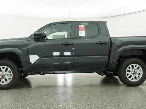 New 2026 Toyota Tacoma SR image 7