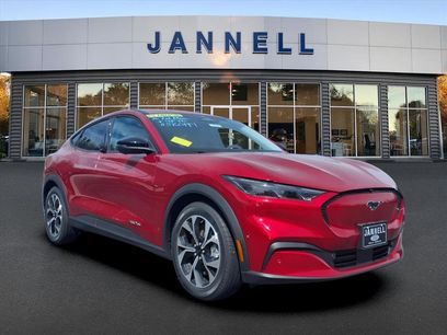 New 2024 Ford Mustang Mach-E Select w/ Comfort Package Lite