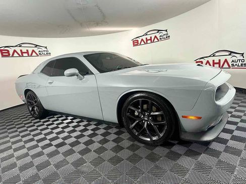 Used 2021 Dodge Challenger GT w/ Driver Convenience Group RWD image 11