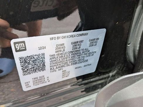 Certified 2025 Buick Encore GX Preferred FWD image 32