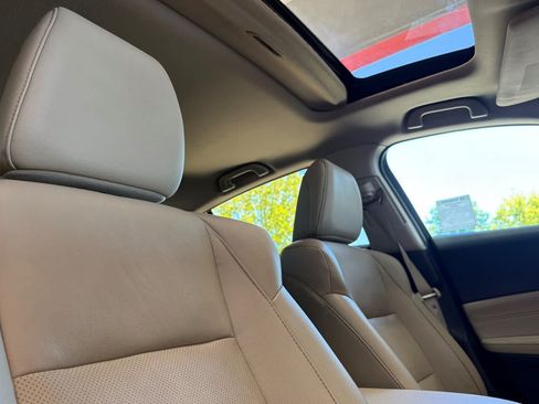 Used 2016 Acura ILX FWD image 16