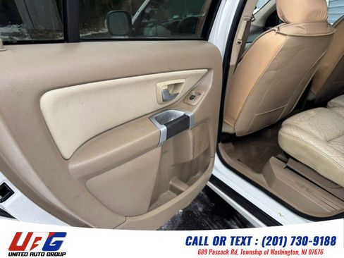 Used 2014 Volvo XC90 3.2 image 10