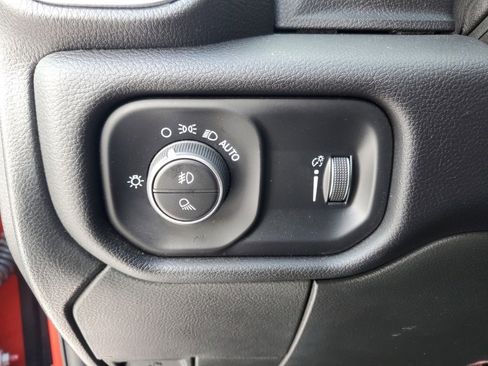 Used 2024 RAM 2500 Big Horn w/ Bed Utility Group image 11