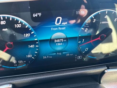 Used 2021 Mercedes-Benz GLB 250 4MATIC image 20