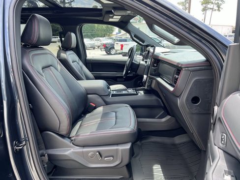 New 2024 Ford Expedition Limited image 22