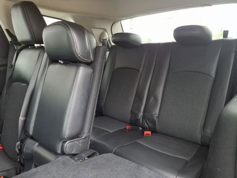 Used 2017 Dodge Journey Crossroad FWD image 10