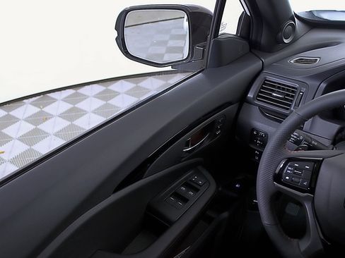 New 2026 Honda Ridgeline Black Edition image 17