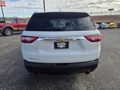 Used 2021 Chevrolet Traverse LS image 6