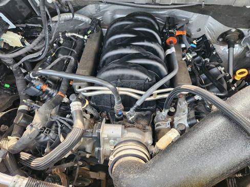 Used 2021 Ford F150 Lariat w/ Equipment Group 502A High AWD/4WD image 33
