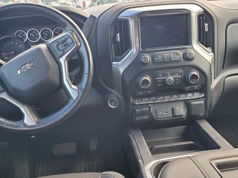 Used 2022 Chevrolet Silverado 1500 RST w/ Convenience Package II AWD/4WD image 7