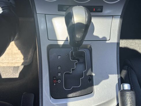 Used 2011 MAZDA MAZDA3 s Sport w/ Tech Pkg image 19