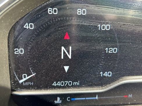 Used 2024 GMC Sierra 2500 AT4 w/ Technology Package image 1