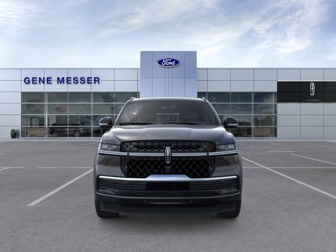New 2026 Lincoln Navigator L Reserve w/ Jet Appearance Package AWD/4WD image 28