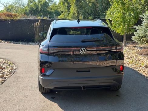 New 2025 Volkswagen ID.4 Pro S Plus AWD/4WD image 4
