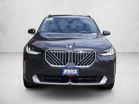 Certified 2025 BMW X3 xDrive30i w/ Convenience Package AWD/4WD image 2