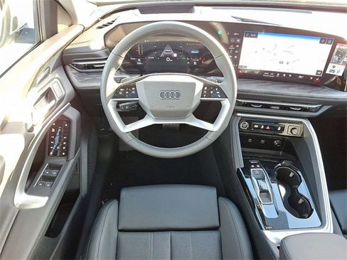 New 2025 Audi Q5 Premium Plus image 6