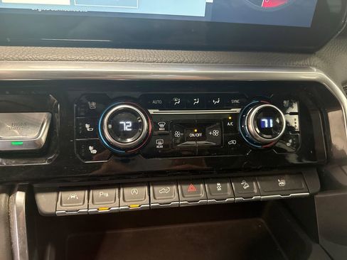 Used 2023 GMC Sierra 1500 Denali w/ Technology Package image 26