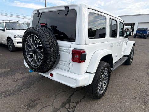 Used 2024 Jeep Wrangler High Altitude AWD/4WD image 7