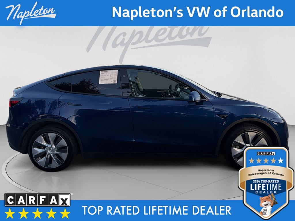 Used 2023 Tesla Model Y AWD image 7