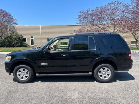 Used 2008 Ford Explorer XLT image 16