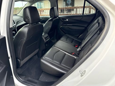 Used 2019 Chevrolet Equinox Premier image 12