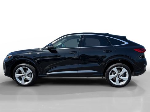 New 2026 Audi Q5 Premium Plus AWD/4WD image 2
