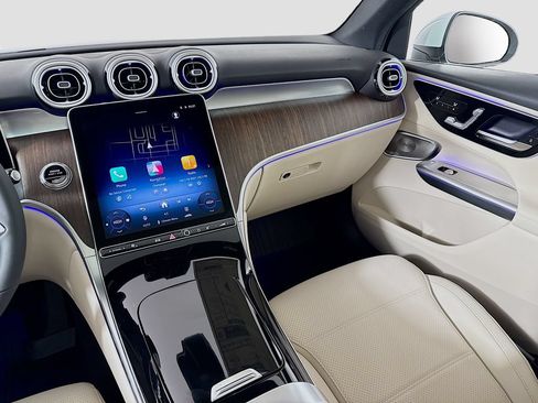New 2026 Mercedes-Benz GLC 300 4MATIC image 25