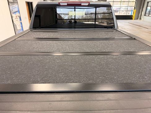 Used 2021 GMC Sierra 1500 AT4 image 12