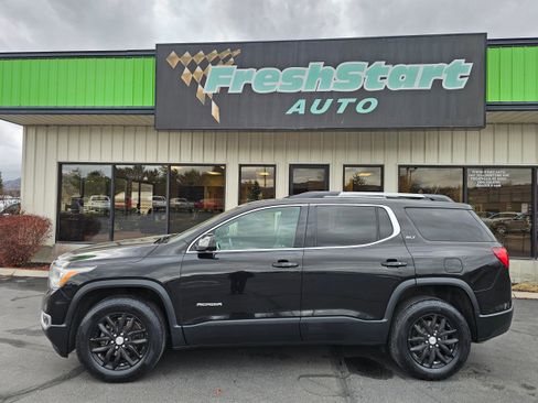 Used 2019 GMC Acadia SLT AWD/4WD image 1